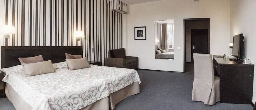 חדר סטנדרט, Forrestmix Club