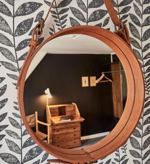 标准单人间, Gl Skovridergaard