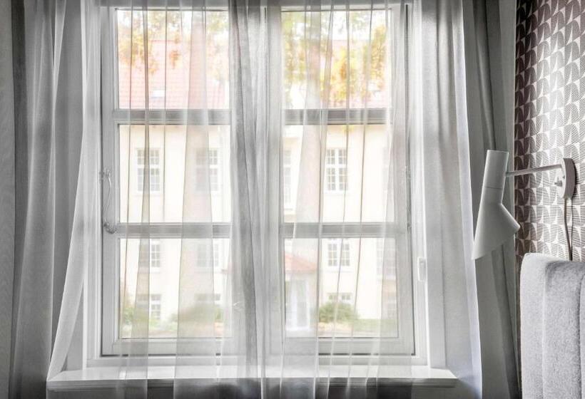 小型套房, Gl Skovridergaard