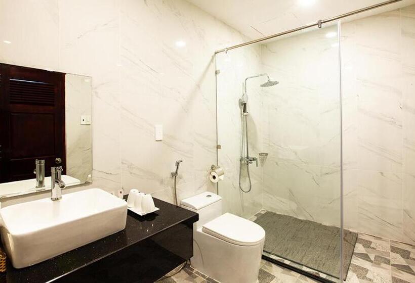Triple Room Sea View, Golden Coast Resort & Spa