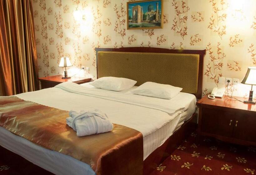 Suite, Golden Valley