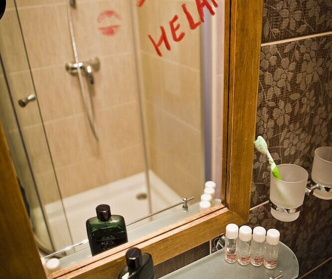 غرفة إقتصادية, Helan Family & Spa