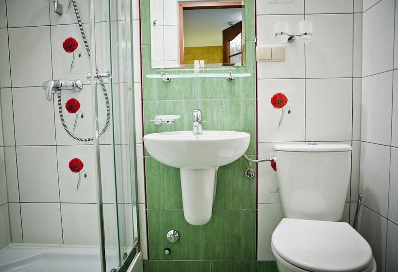 غرفة إقتصادية, Helan Family & Spa