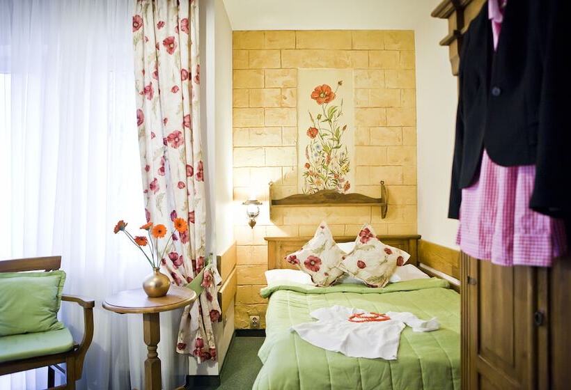 غرفة إقتصادية, Helan Family & Spa