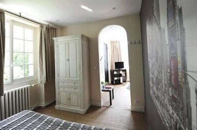 ジュニアスイート, Hostellerie Du Country Club