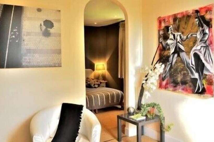 ジュニアスイート, Hostellerie Du Country Club