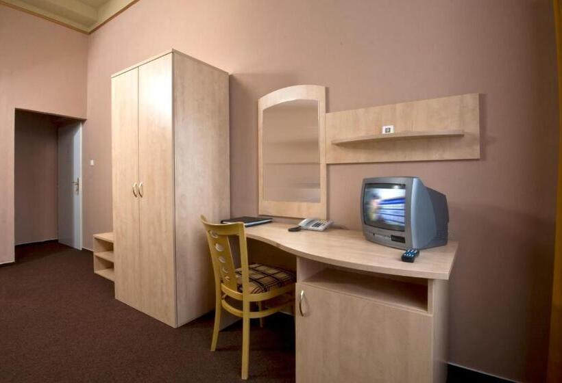 اتاق راحتی یک تخته, Metropol