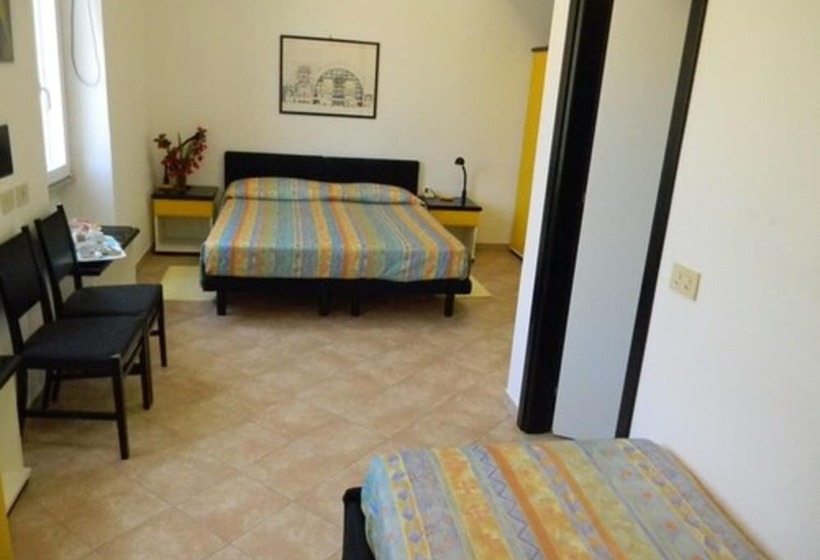 חדר סטנדרט לשלושה, Nido D'aquila