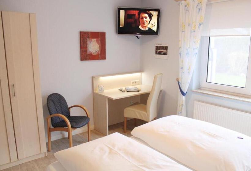 标准间, Ostfriesland Garni