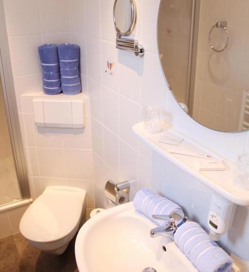 标准间, Ostfriesland Garni