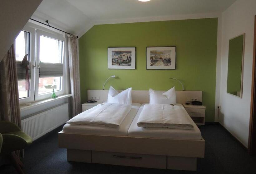 经济房, Ostfriesland Garni