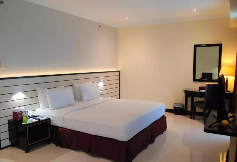 デラックスルーム, Pacific Palace