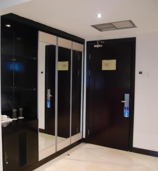 חדר סטנדרט, Pacific Palace