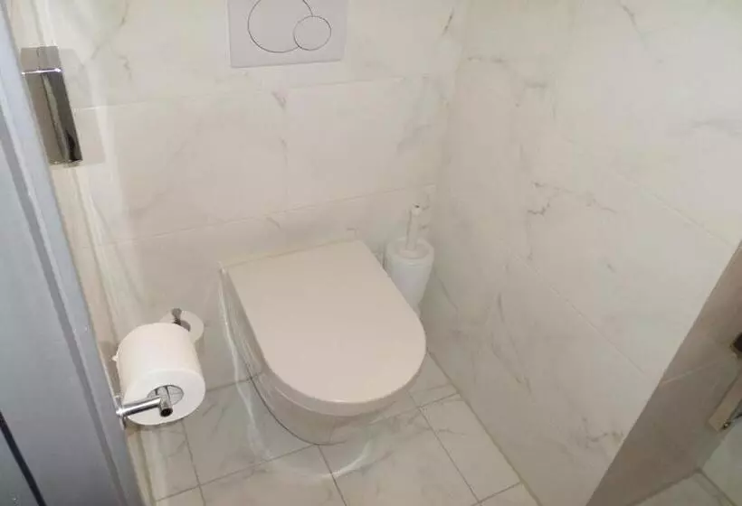 اتاق عادی یک تخته, Parkview