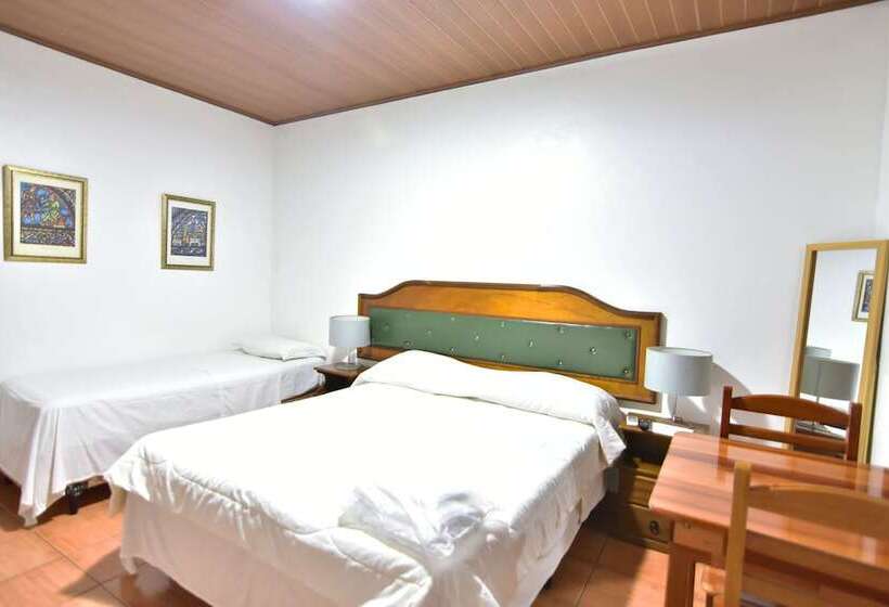 اتاق استاندارد سه نفره, Pousada Porto Praia