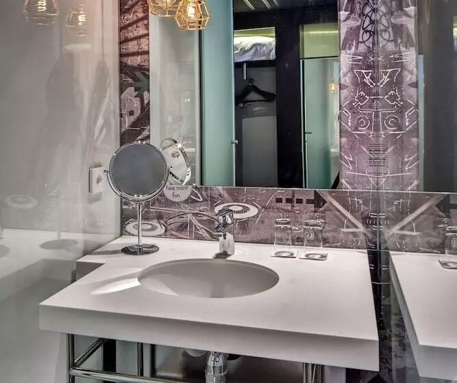 اتاق استاندارد, Radisson Blu Riverside