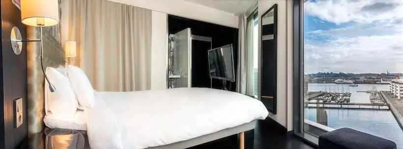 اتاق سوپریور با چشمانداز رودخانه, Radisson Blu Riverside