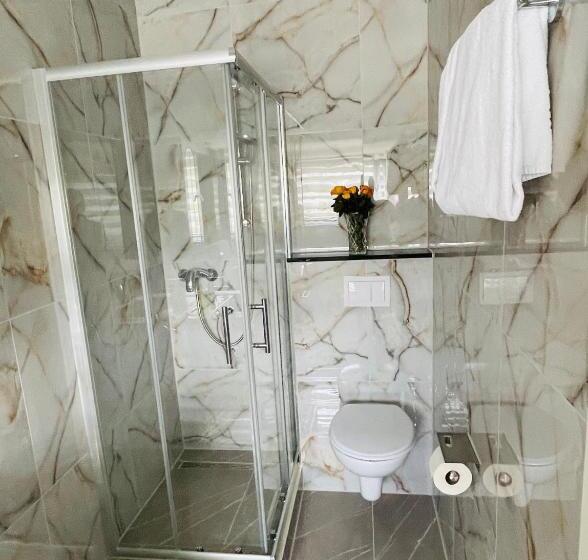 חדר סטנדרט, Royal