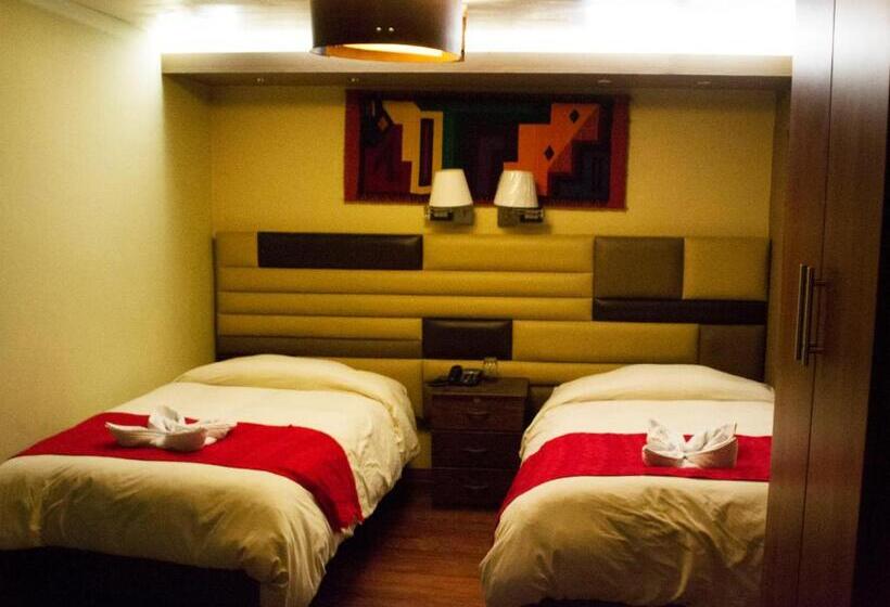 Standard Szoba, Royal Qosqo