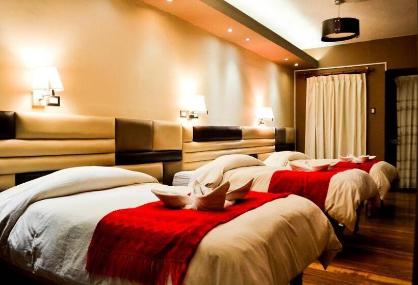 Négyágyas Standard Szoba, Royal Qosqo