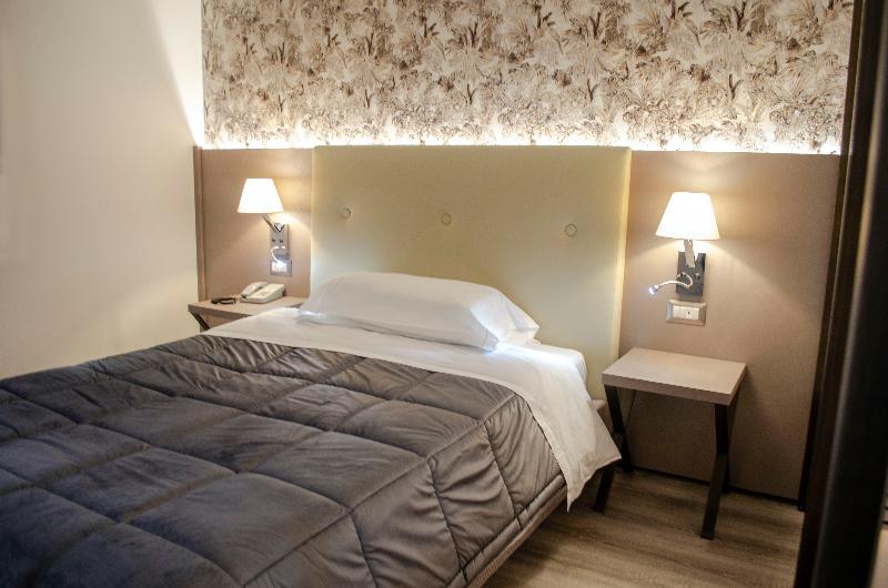 اتاق استاندارد یک نفره, Viva Hotel Avellino