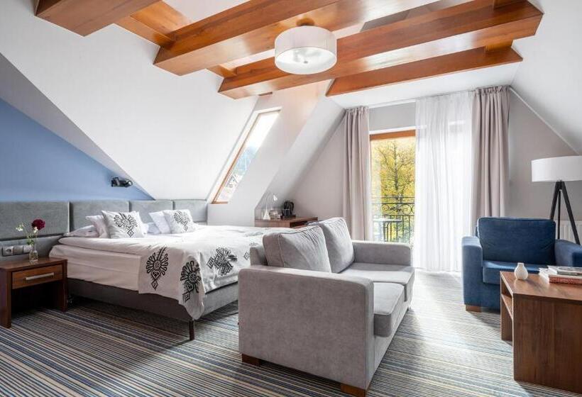 اتاق لوکس, Willa Pod Skocznią