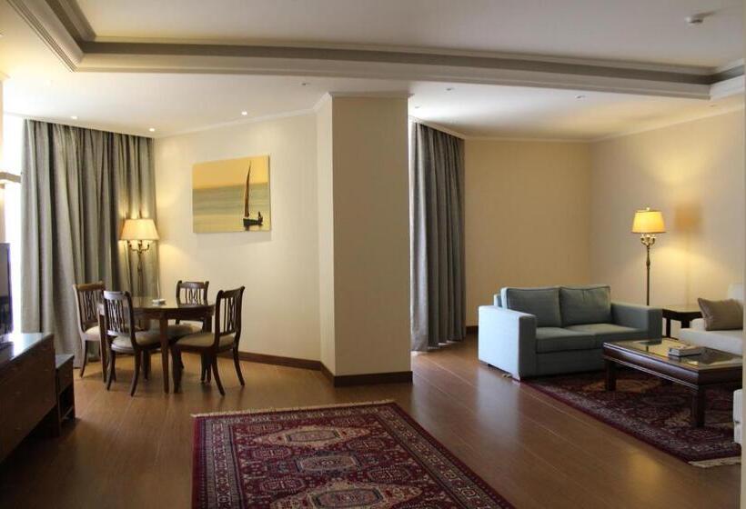 سوئیت با بالکن, Jiyeh Marina Resort Hotel & Chalets