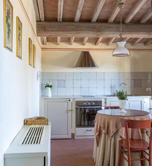 شقة غرفة نوم واحدة مزودة بشُرفة, Le Ragnaie