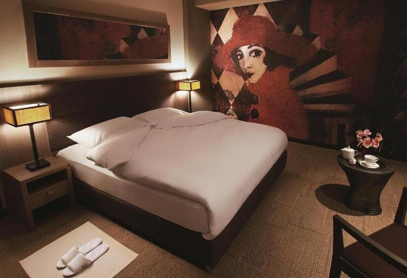 سوئیت پریمیوم, Mirotel Resort And Spa