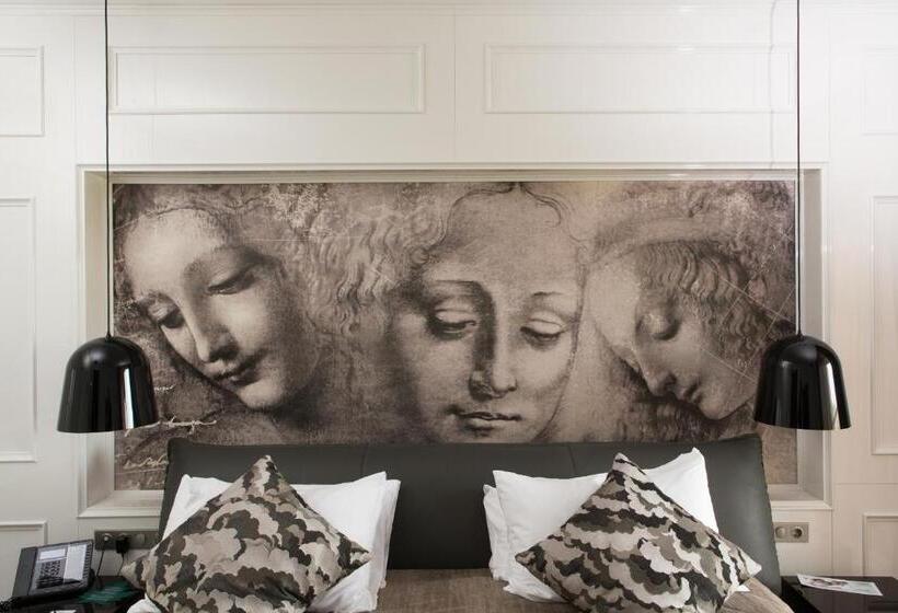 سوئیت پرزیدنت, Mirotel Resort And Spa