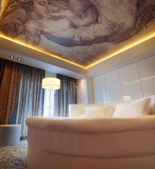 سوییت لوکس, Mirotel Resort And Spa