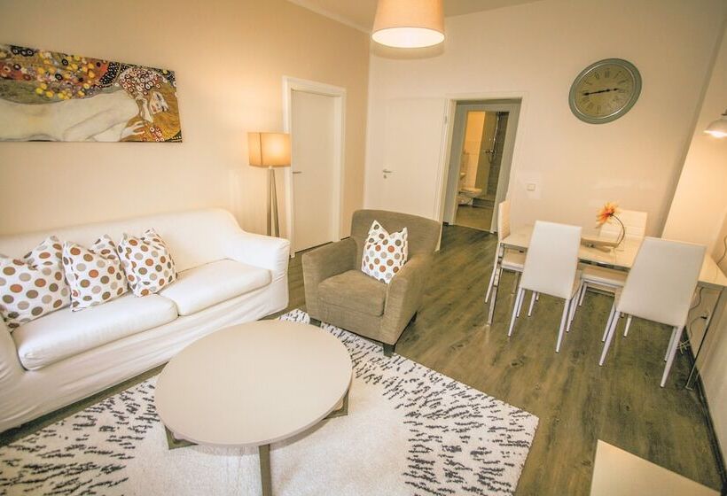 Апартаменты 1 Спальня, T3 Hotel Cityloft