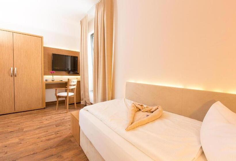 Номер Стандарт Индивидуальный, T3 Hotel Cityloft