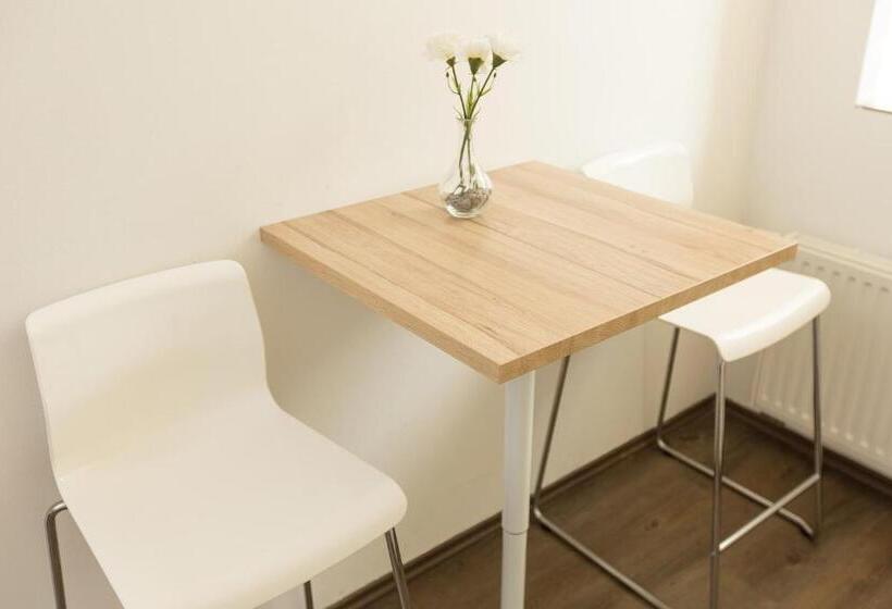 Апартаменты 1 Спальня, T3 Hotel Cityloft