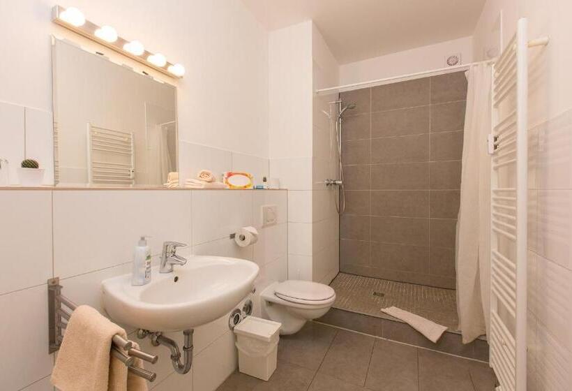 Апартаменты 1 Спальня, T3 Hotel Cityloft