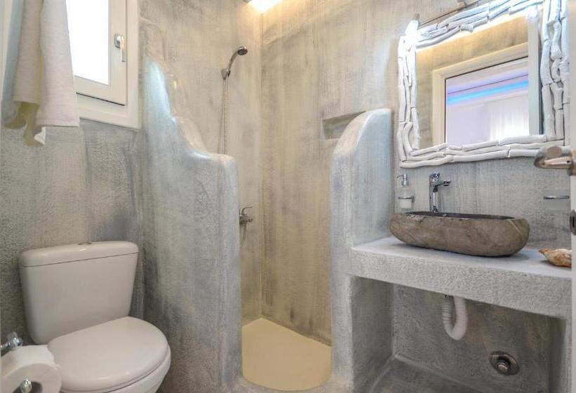 شقة سوبيريور غرفة نوم واحدة مطلّة علي البحر, Valena Mare Suites & Apartments