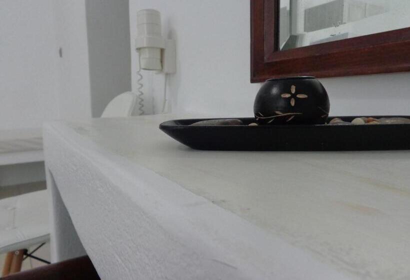 Апартаменты Комфорт 1 Спальня, Valena Mare Suites & Apartments