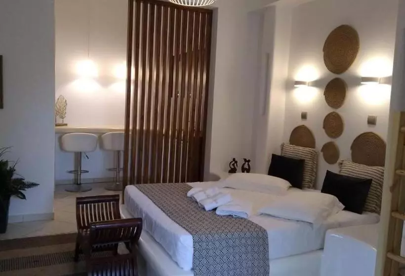 スイート, Valena Mare Suites & Apartments