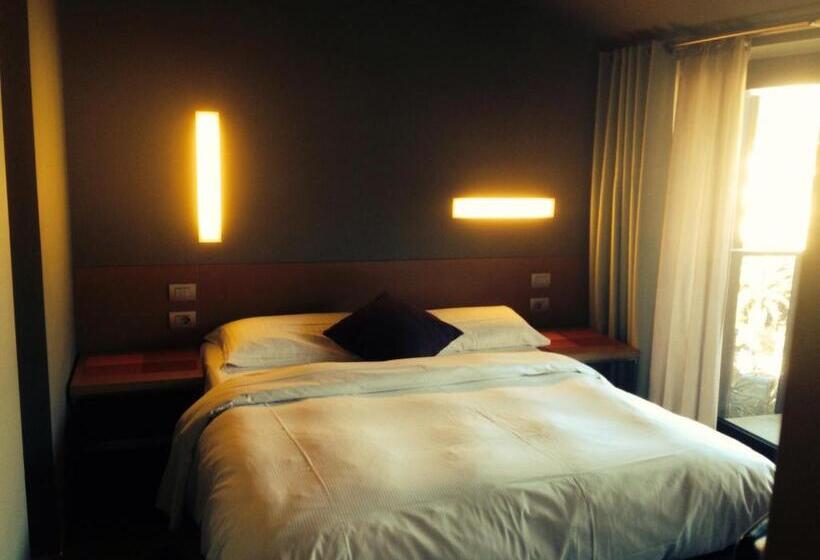 Номер Superior с Балконом, Villa Regina