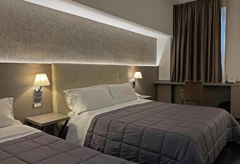 اتاق کلاسیک سه تخته, Viva Hotel Avellino