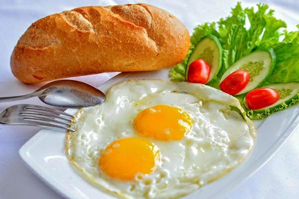 اتاق استاندارد سه تخته با بالکن, Loren Homestay