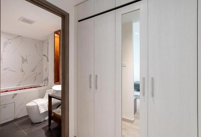 اتاق لوکس, Orion Hotel & Residence Bangna