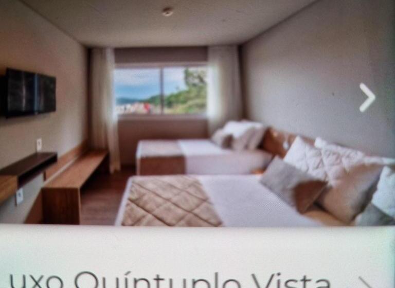 Семейный Номер Deluxe, Gramado Resort Laghetto