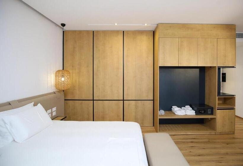 סוויטת ג'וניור נוף לים, Oricon Coast Luxury Resort