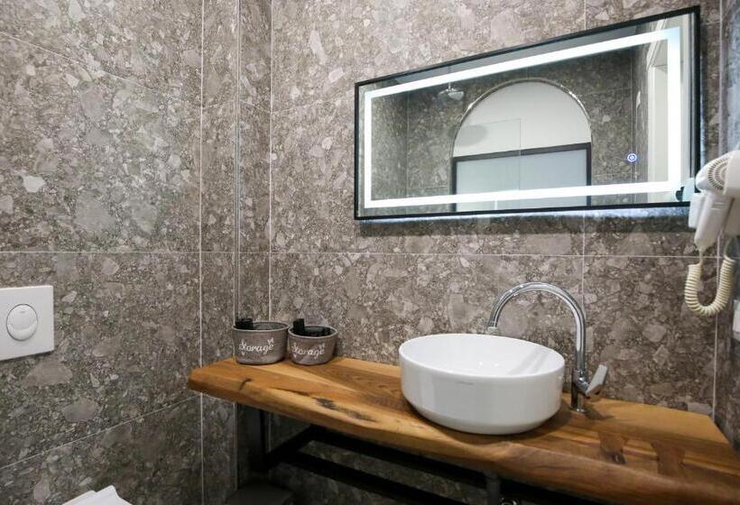 Номер Deluxe, Oricon Coast Luxury Resort