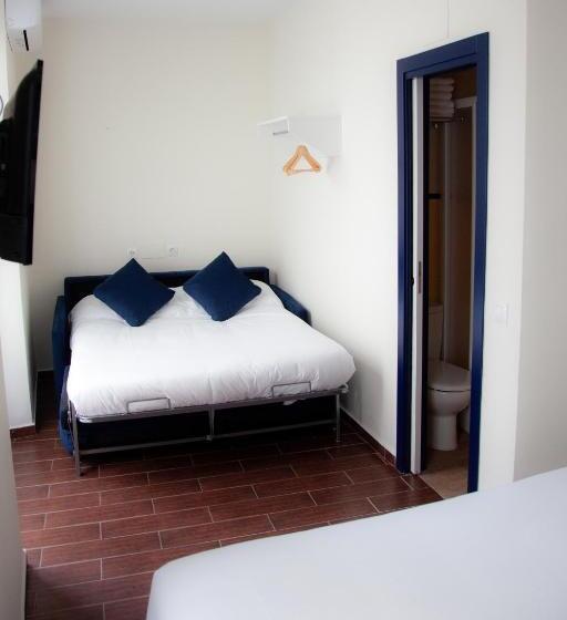 اتاق خانوادگی, Noches En Triana