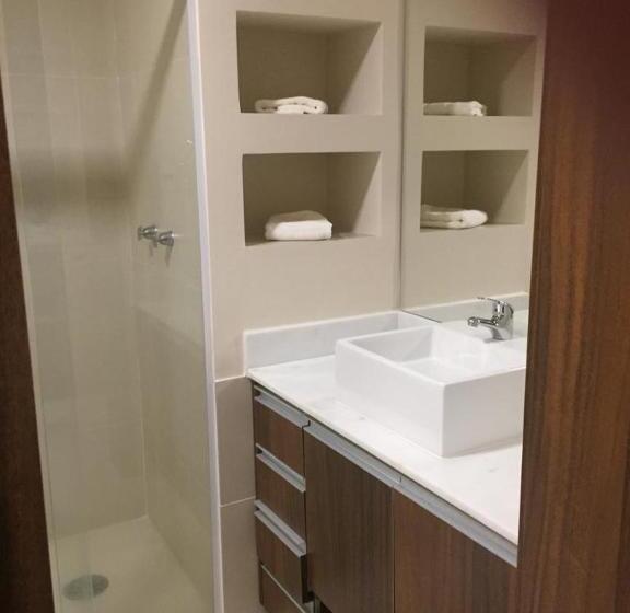 سوییت لوکس, Flat Paulista   Al. Santos