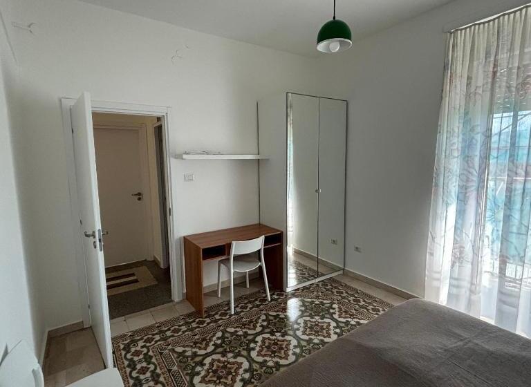 اتاق استاندارد, Essential & Parking In Centro Città Con Parcheggio Privato E Wifi