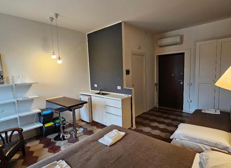 استودیوی استاندارد, Essential & Parking In Centro Città Con Parcheggio Privato E Wifi