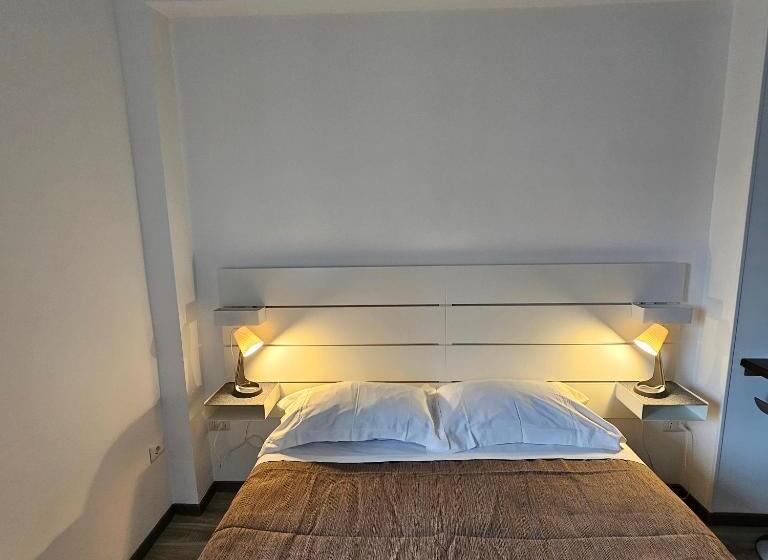 استودیوی استاندارد, Essential & Parking In Centro Città Con Parcheggio Privato E Wifi